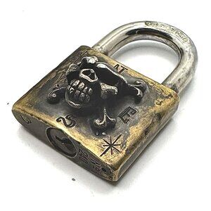 TRAVIS WALKER Double Cross .925 Skull Padlock 2012 Signed RARE